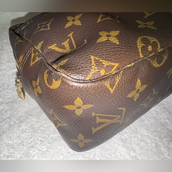 Louis Vuitton Vintage Cosmetic Pouch Bag TrousseToilette 28 Brown Monogram - Picture 8 of 16